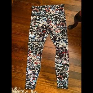 Lululemon Women’s leggings worn only twice